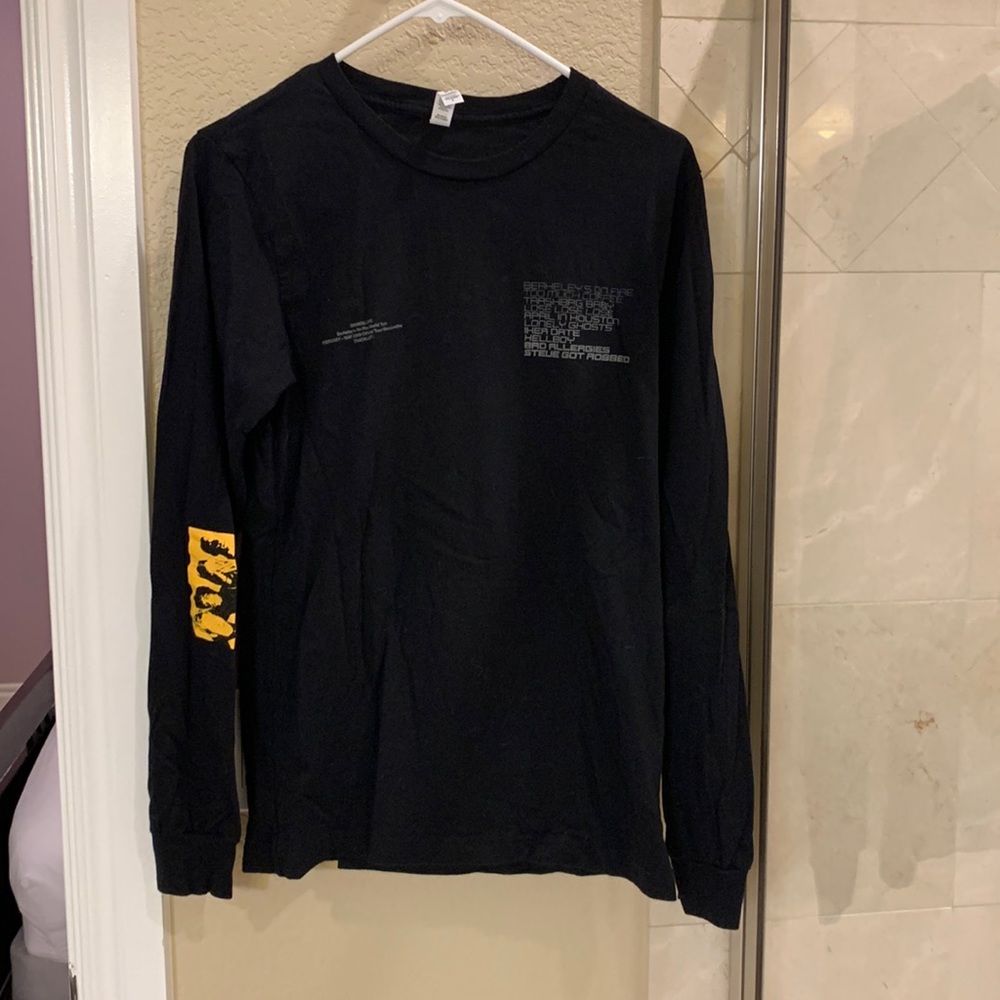 🎉HP🎉 NWOT SWMRS Tour Long Sleeve Tee